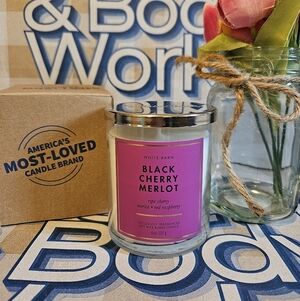 NWT White Barn Black Cherry Merlot Single Wick Candle - Purple & Silver